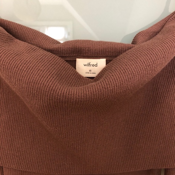 Wilfred Mauve off the shoulder knit sweater - Picture 3 of 3